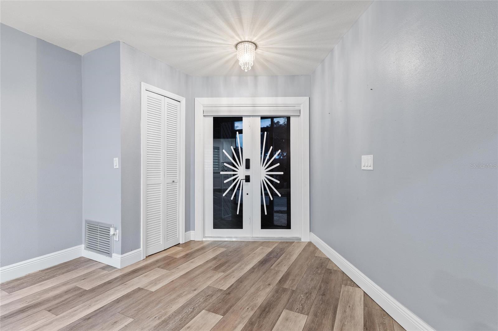 Image 6 of 27 For 3088 Enisglen Drive