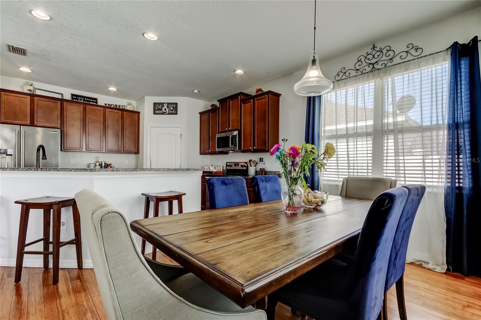 Image 17 of 41 For 30623 Casewell Place