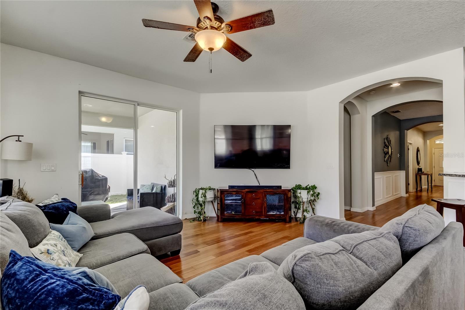 Image 18 of 41 For 30623 Casewell Place