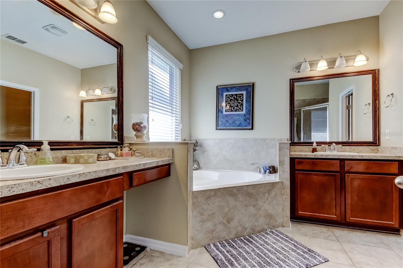 Image 25 of 41 For 30623 Casewell Place