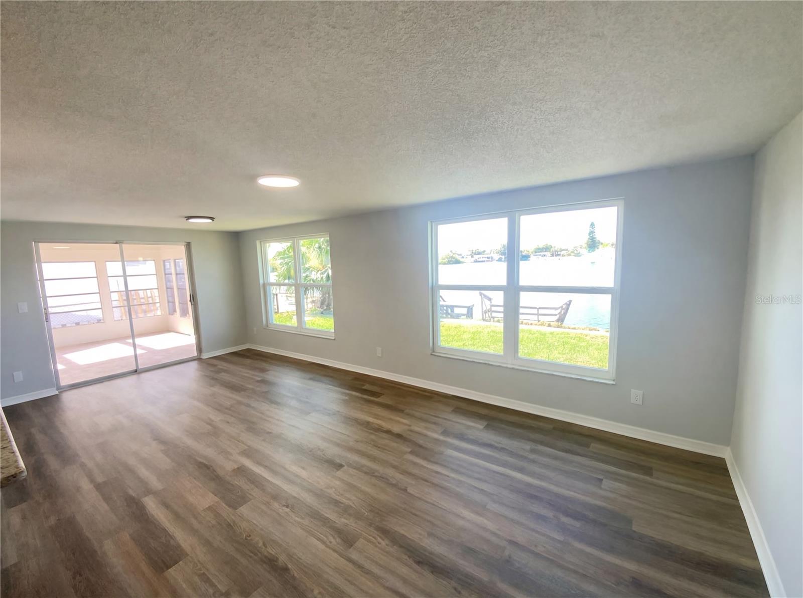 Image 10 of 32 For 3202 Jackson Drive