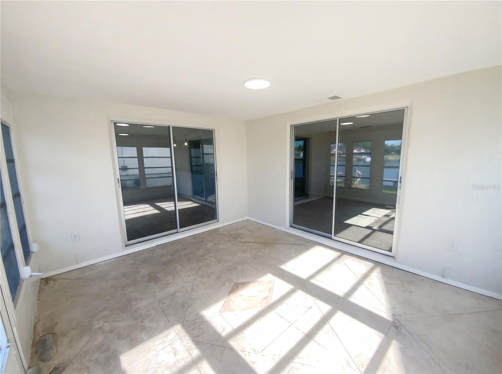 Image 21 of 32 For 3202 Jackson Drive