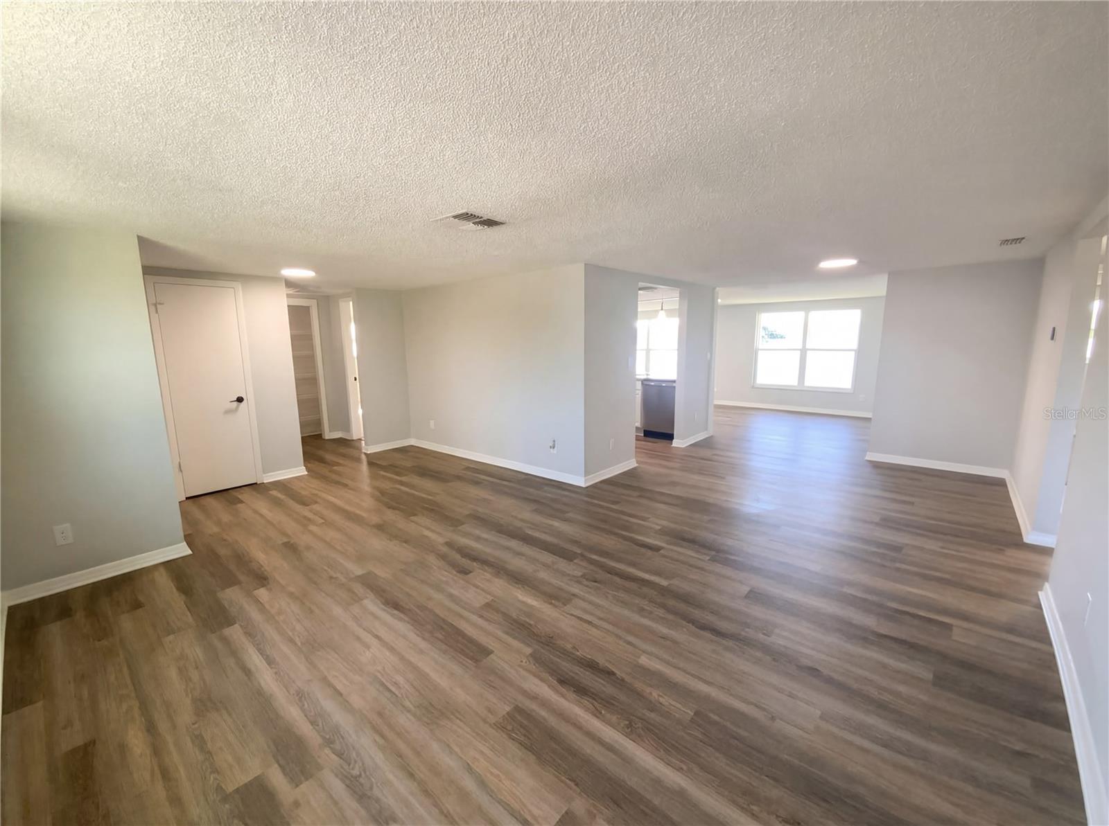 Image 6 of 32 For 3202 Jackson Drive