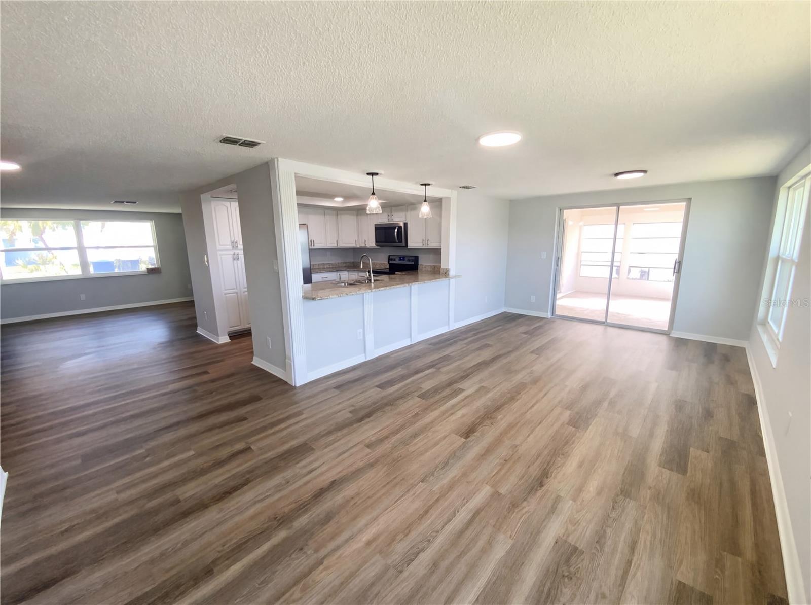 Image 7 of 32 For 3202 Jackson Drive