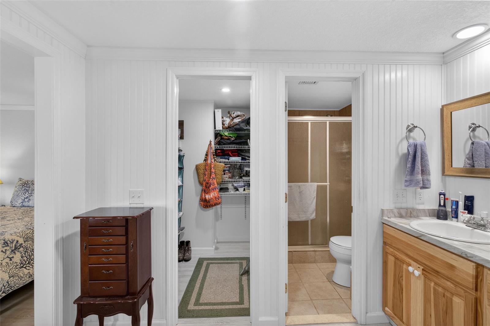 Image 22 of 80 For 504 Alvarado