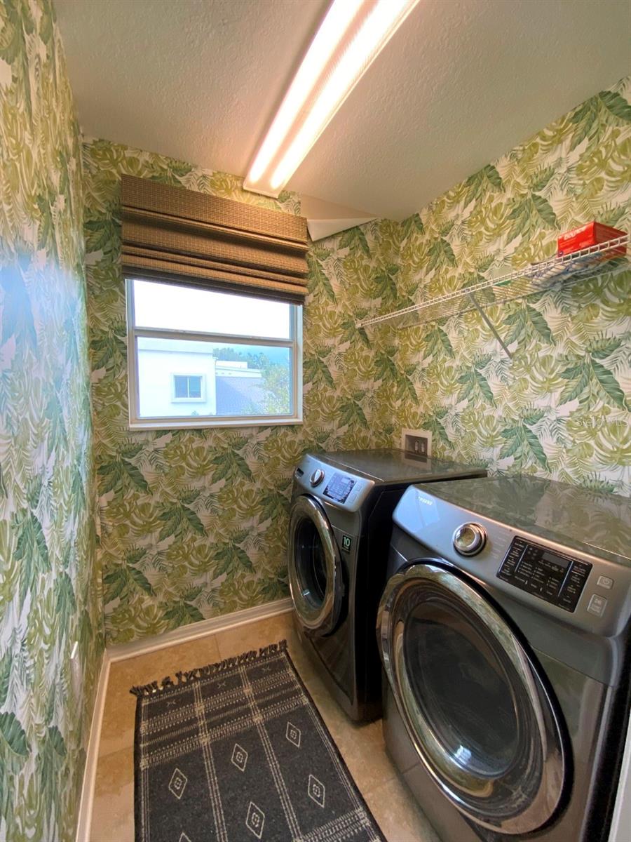 Image 13 of 16 For 809 Oregon Avenue