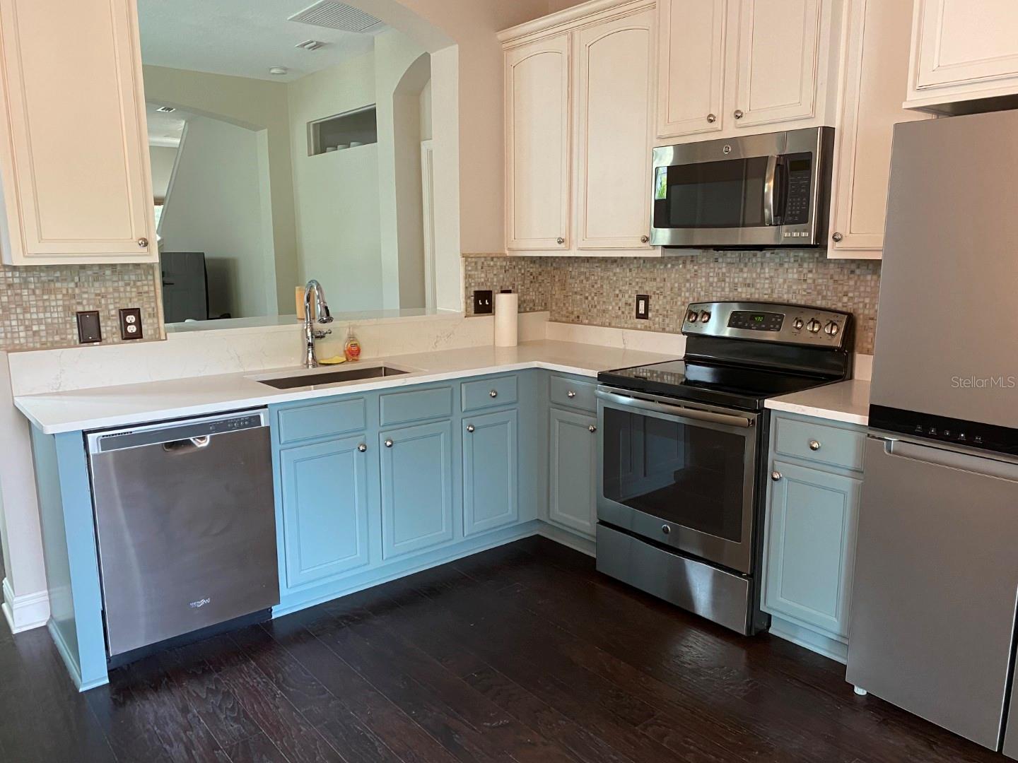 Image 5 of 16 For 809 Oregon Avenue