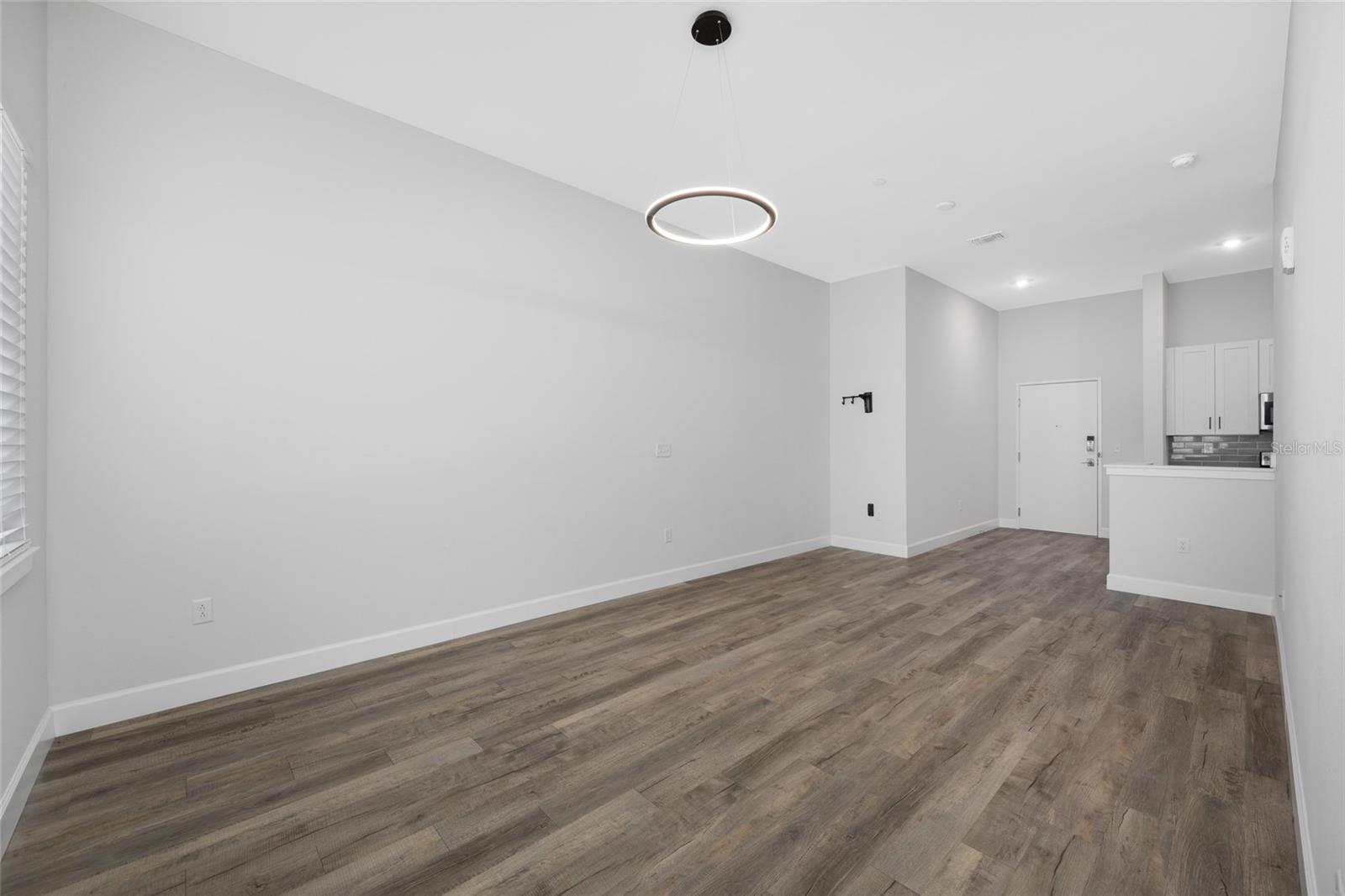 Image 11 of 19 For 357 5th Street S 2