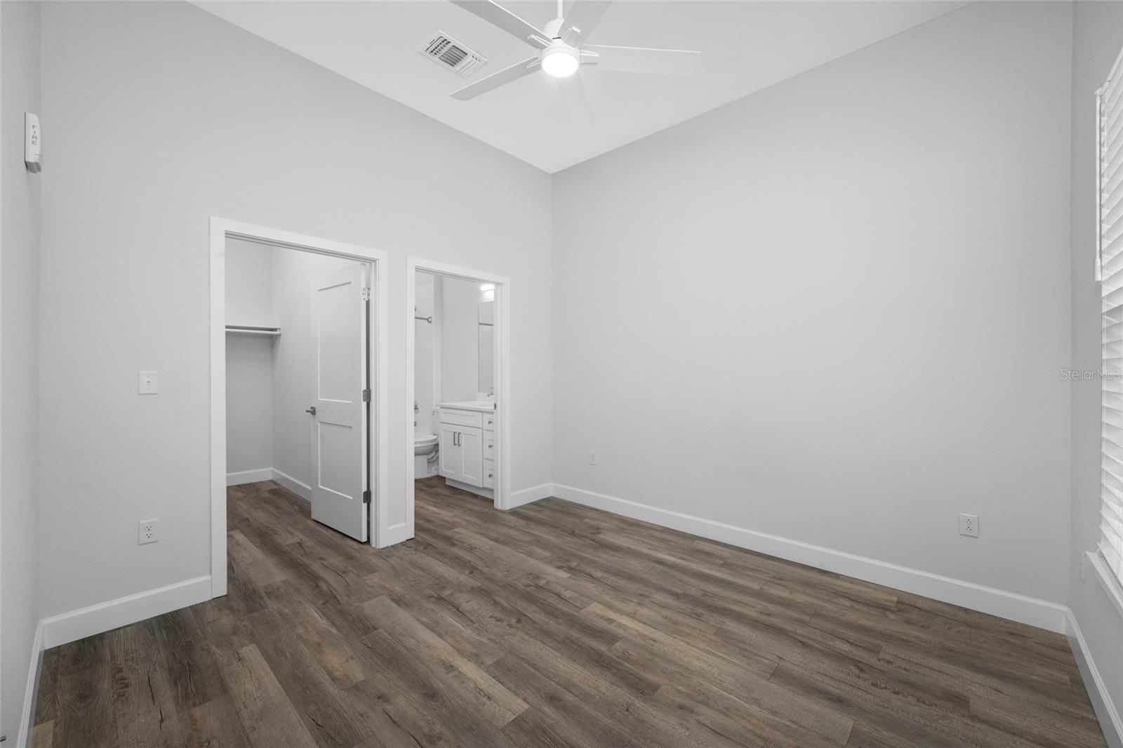 Image 12 of 19 For 357 5th Street S 2