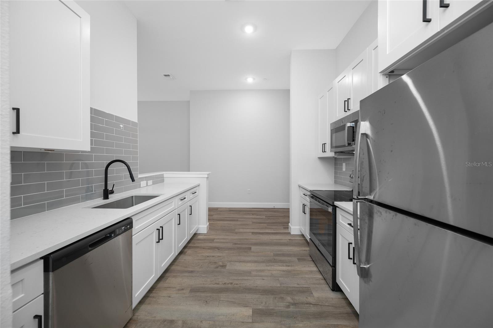 Image 6 of 19 For 357 5th Street S 2