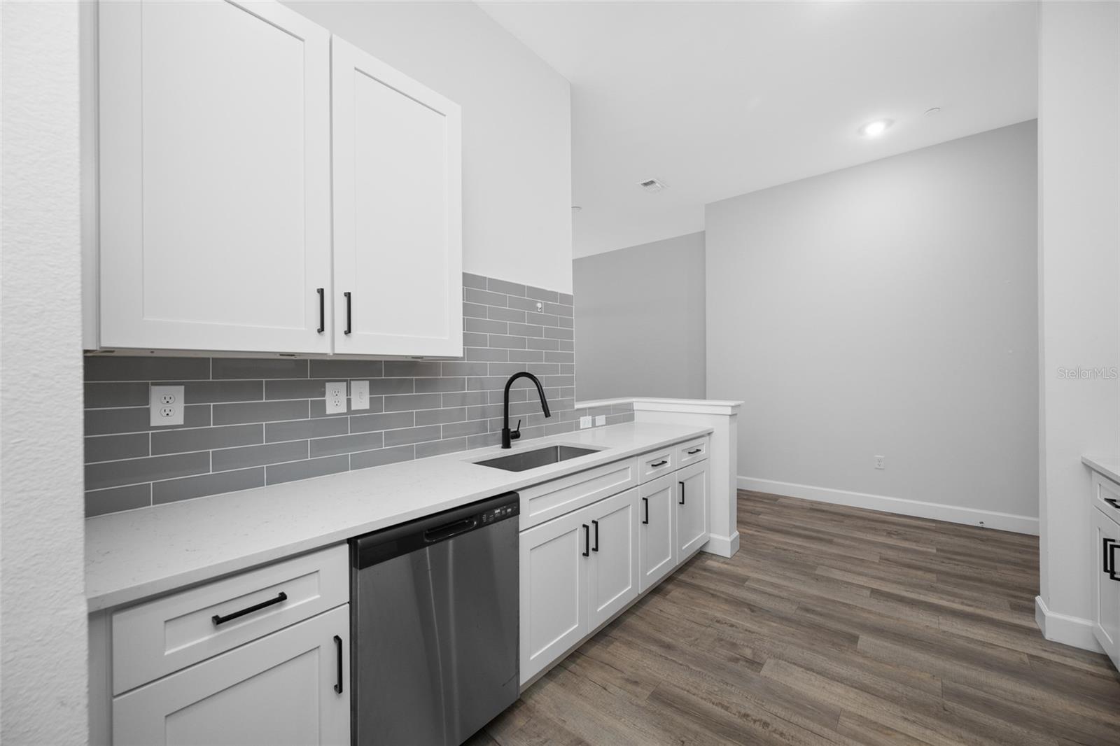 Image 7 of 19 For 357 5th Street S 2