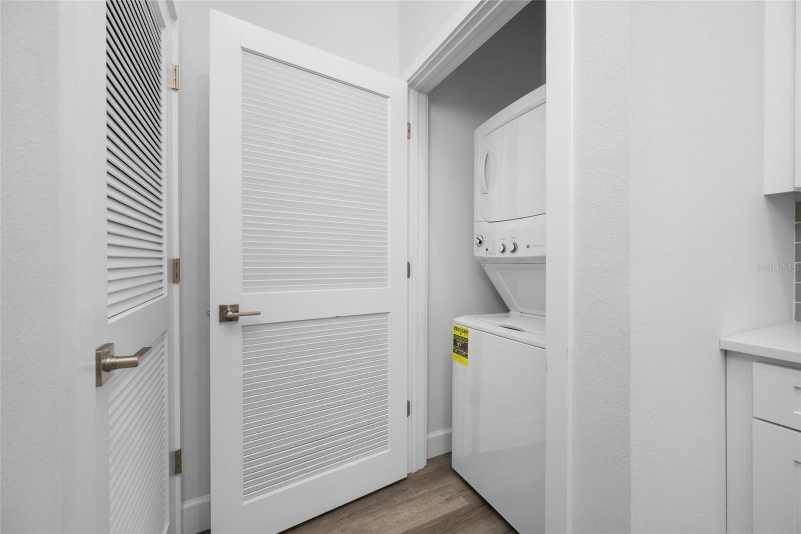 Image 9 of 19 For 357 5th Street S 2