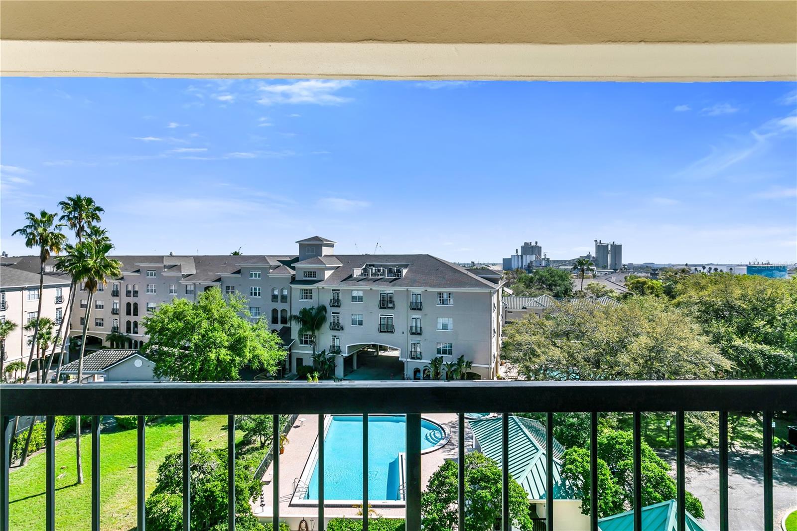 Image 16 of 50 For 1000 Harbour Island Boulevard 2511