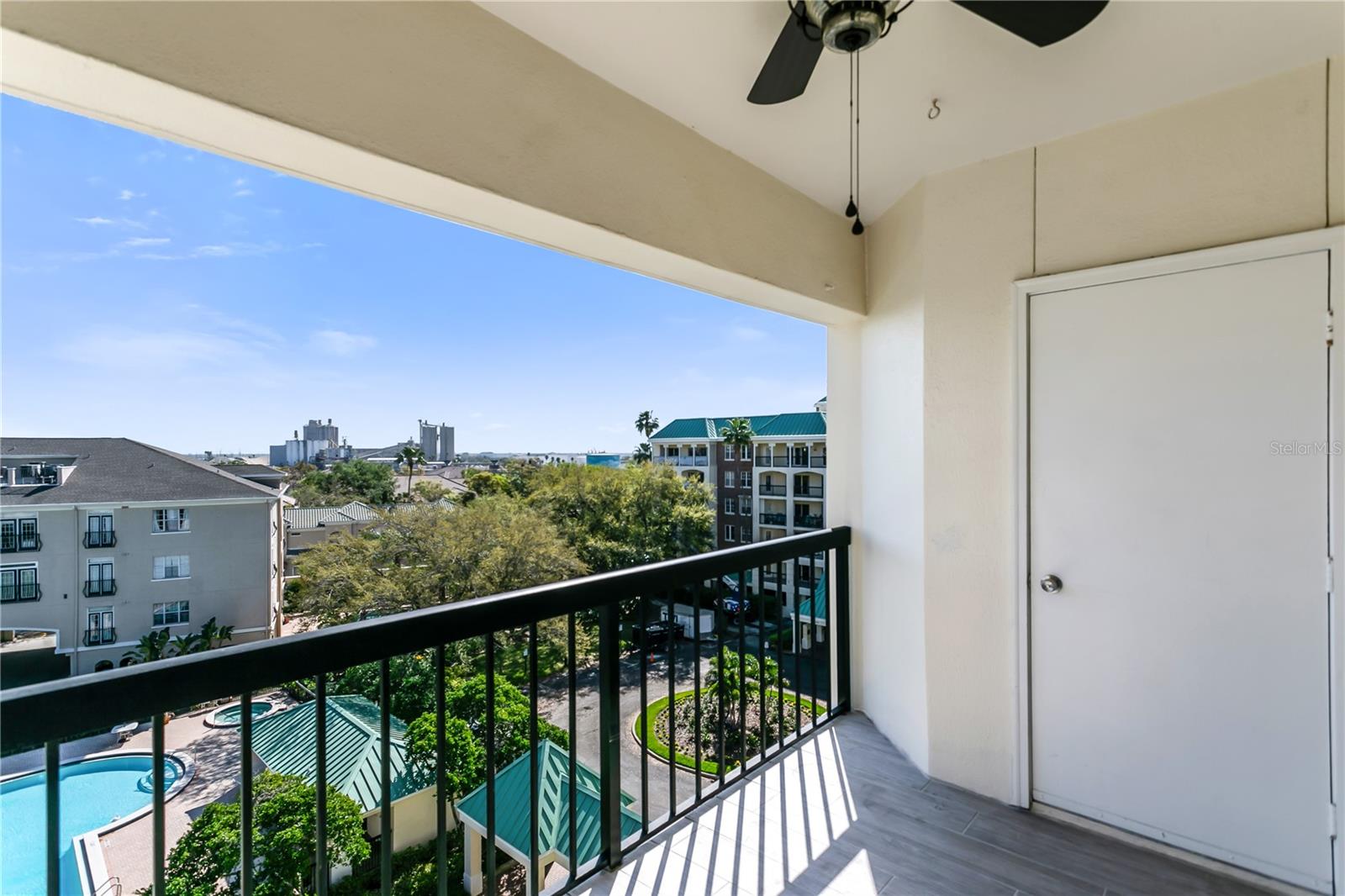 Image 17 of 50 For 1000 Harbour Island Boulevard 2511