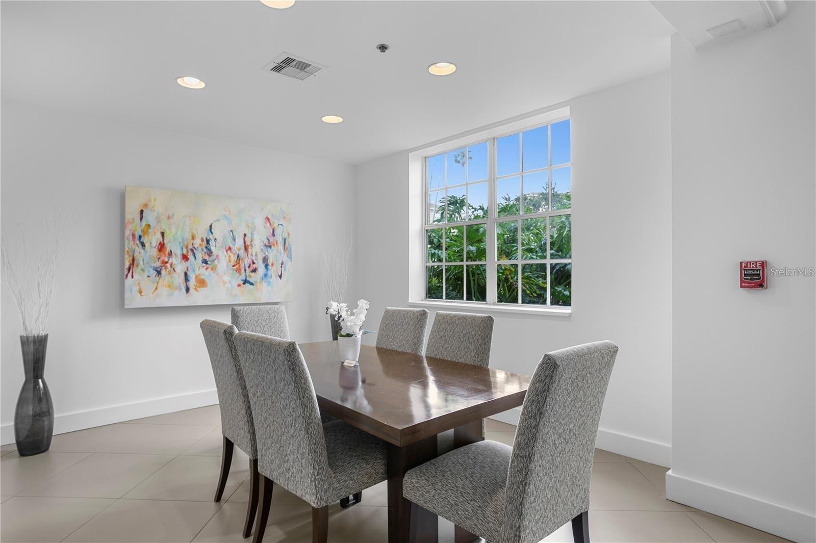 Image 38 of 50 For 1000 Harbour Island Boulevard 2511