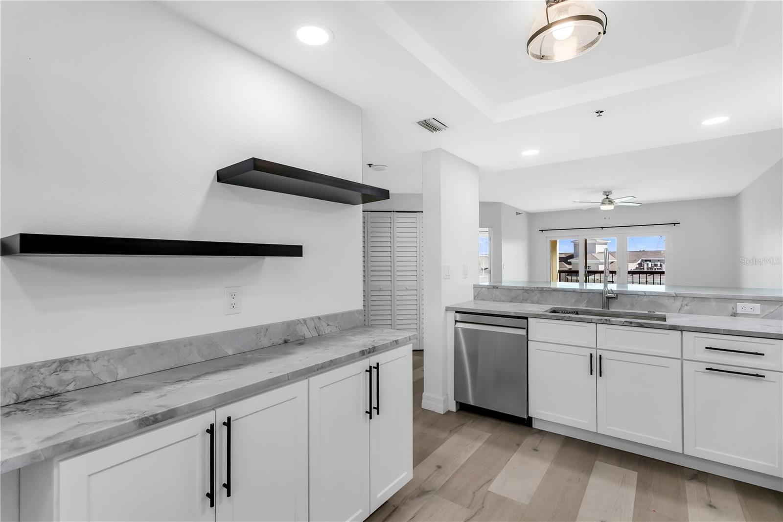 Image 9 of 50 For 1000 Harbour Island Boulevard 2511