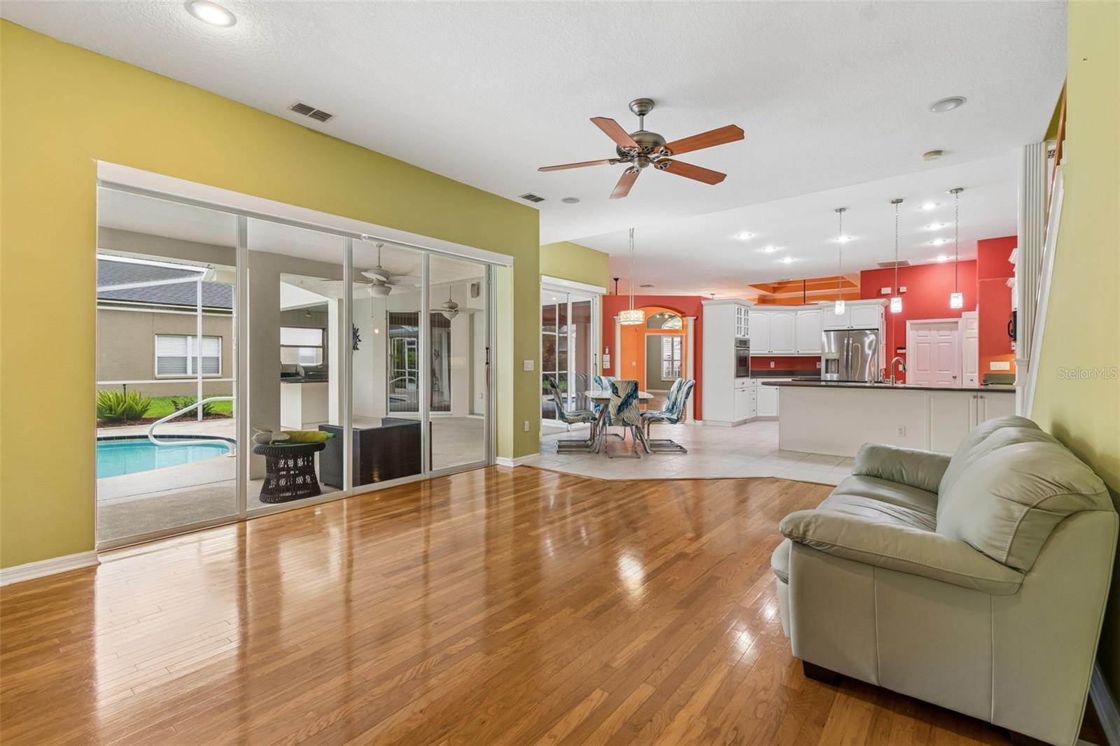 Image 18 of 50 For 2108 Hammock Park Court