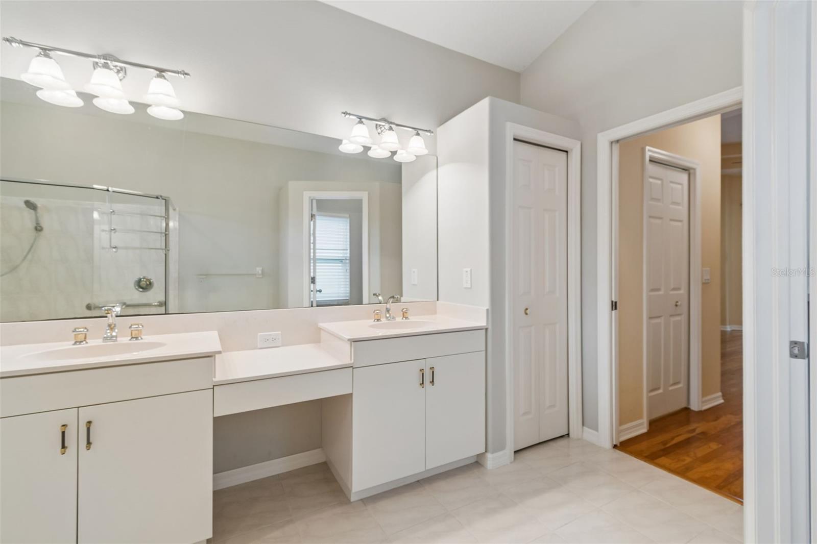 Image 29 of 50 For 2108 Hammock Park Court