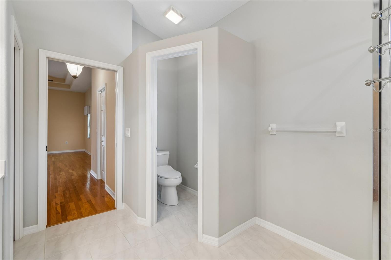 Image 30 of 50 For 2108 Hammock Park Court