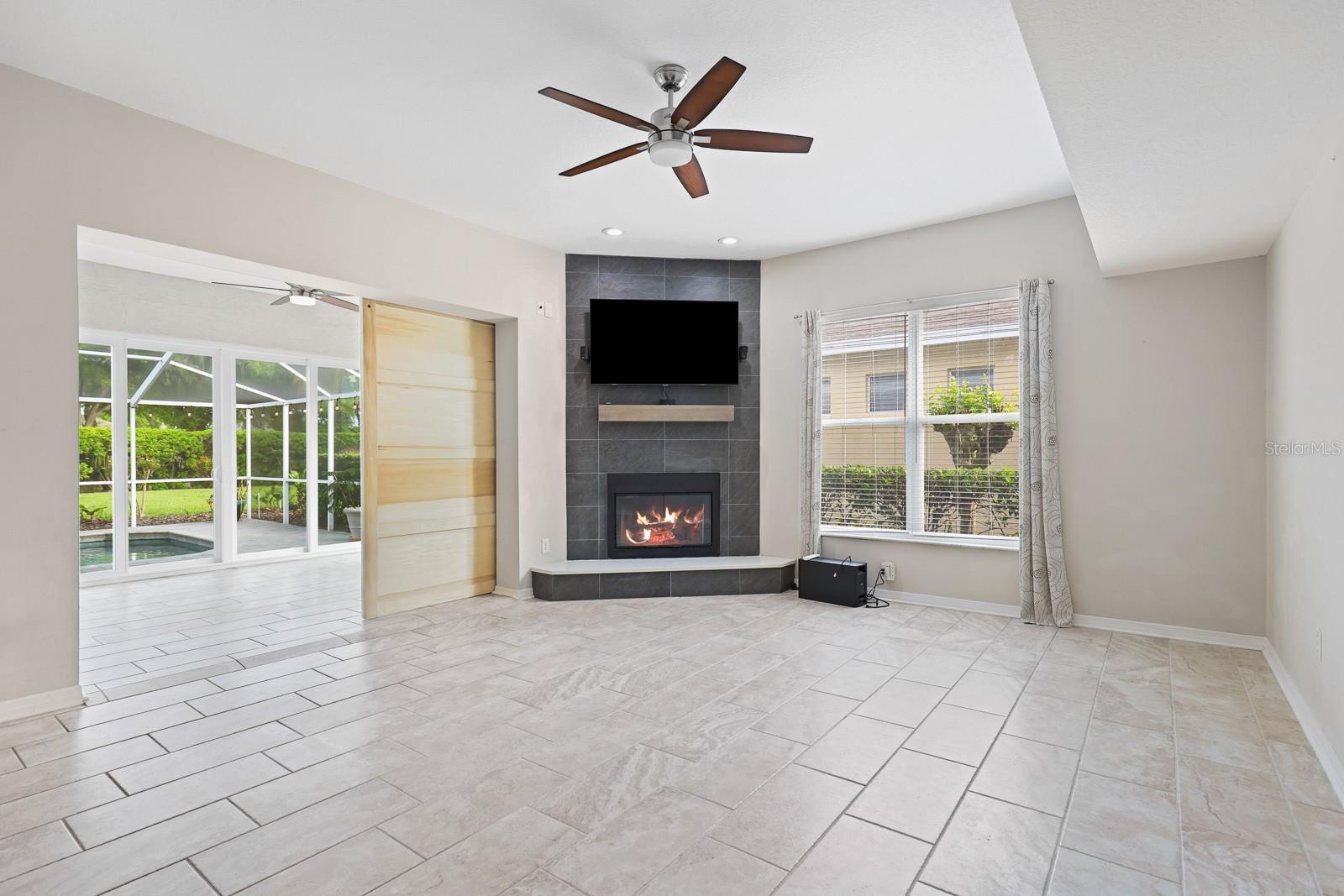 Image 10 of 61 For 5208 Laurel Pointe Drive