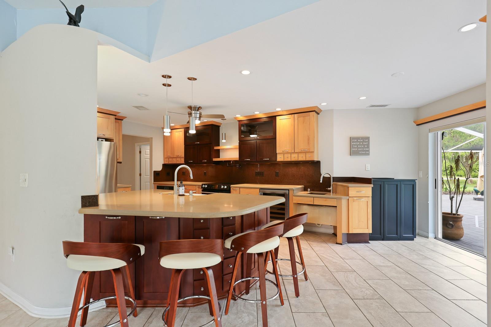 Image 12 of 61 For 5208 Laurel Pointe Drive