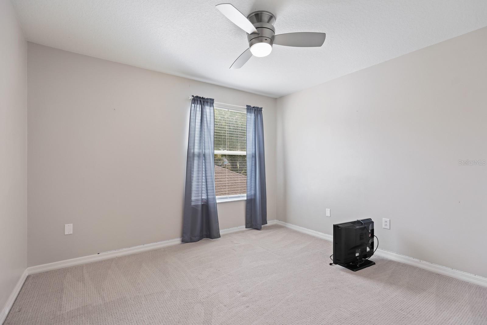 Image 37 of 61 For 5208 Laurel Pointe Drive