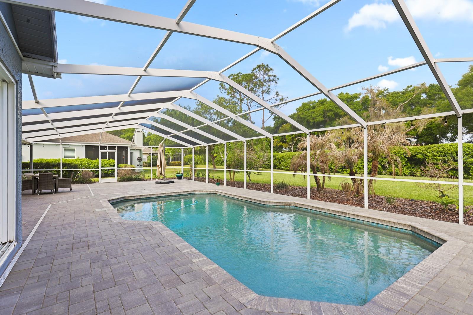 Image 44 of 61 For 5208 Laurel Pointe Drive