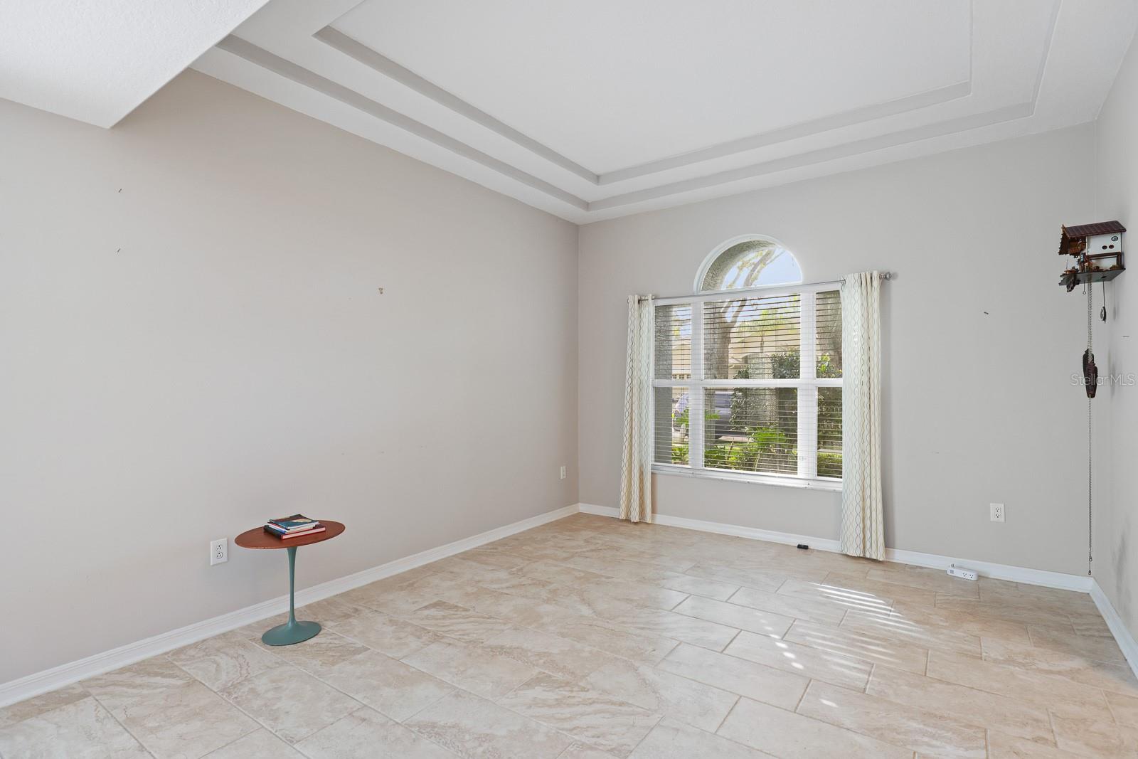 Image 8 of 61 For 5208 Laurel Pointe Drive