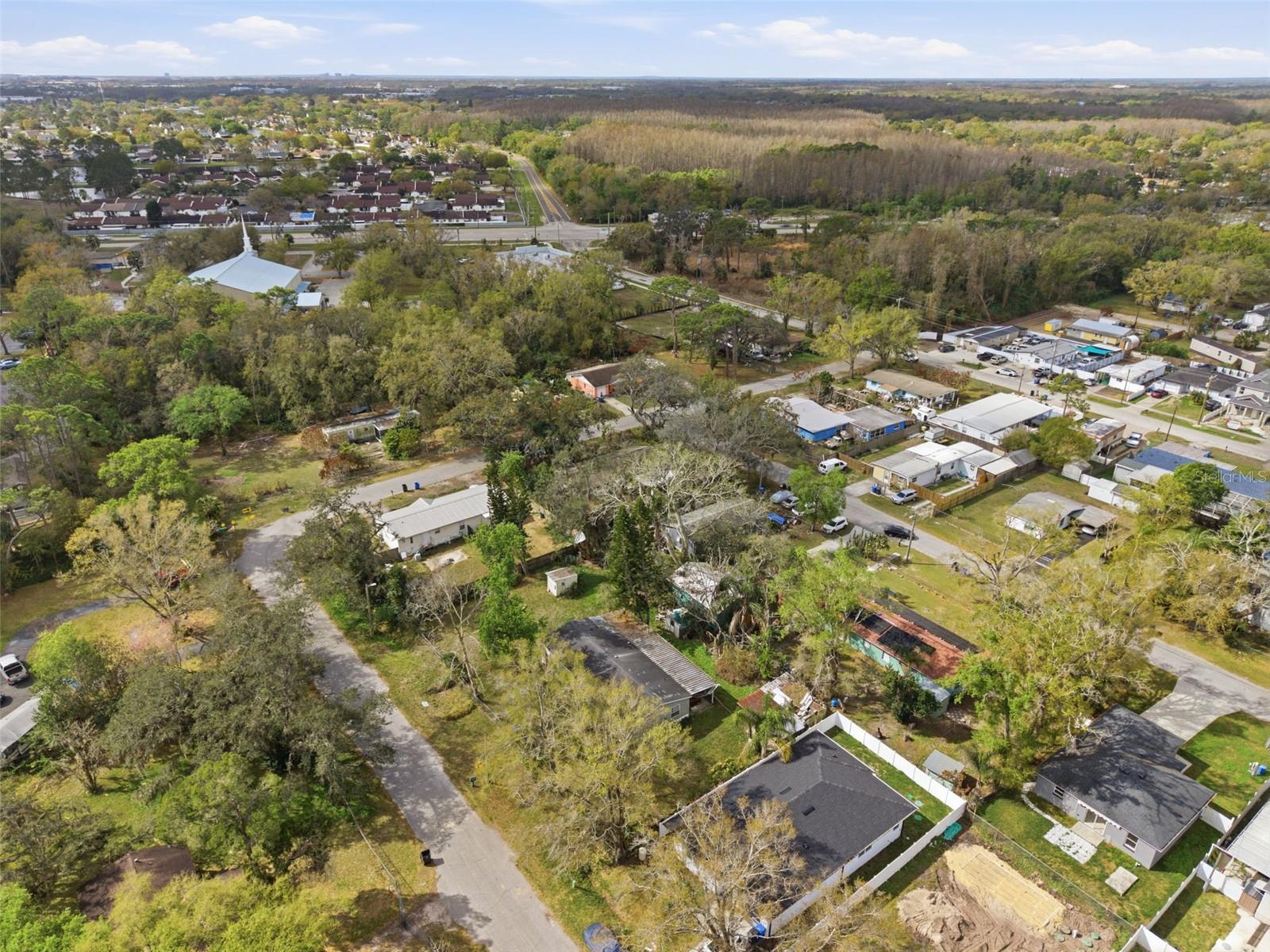 Listing photo id 9 for 12302 Pittsfield Avenue