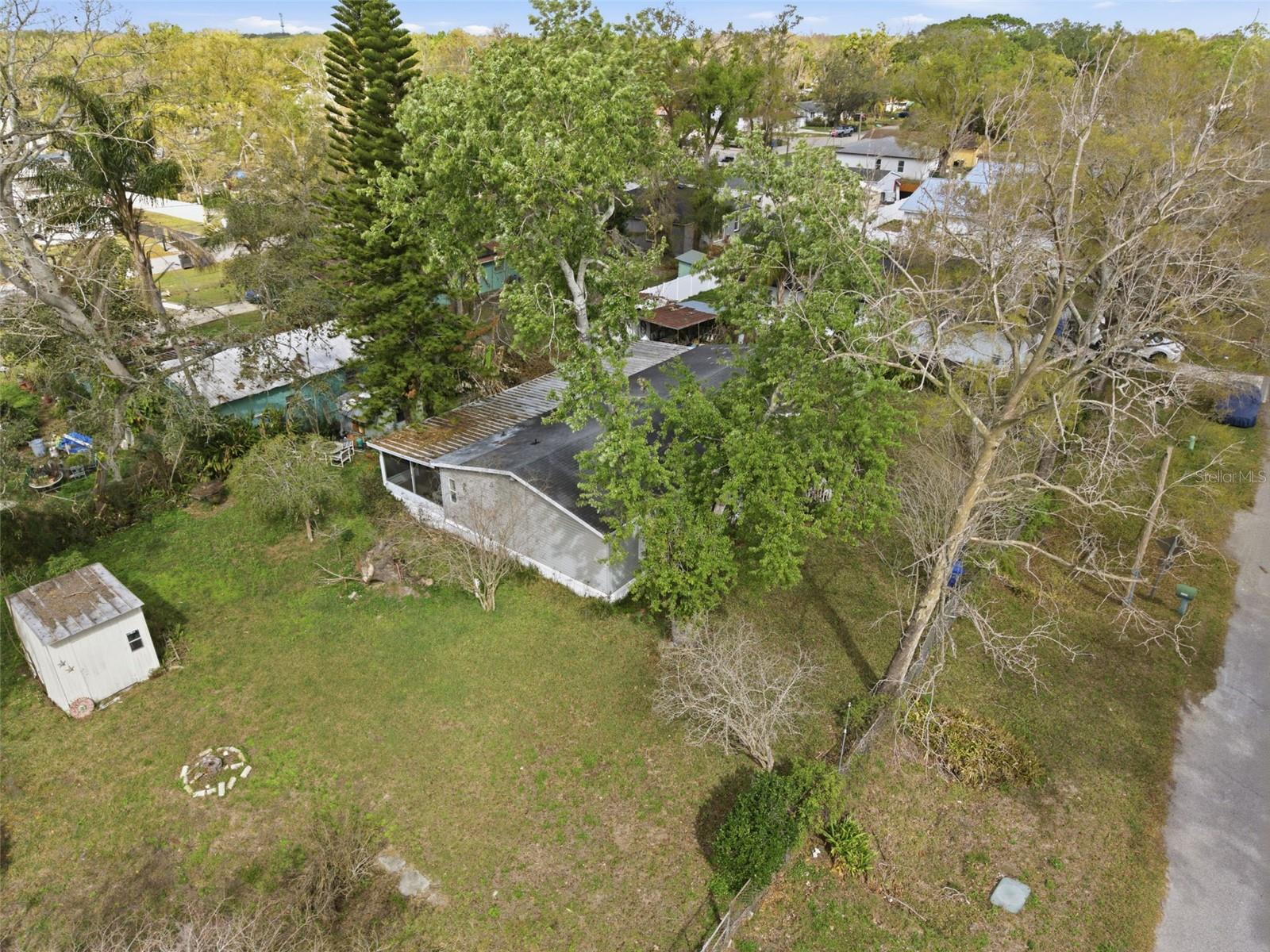 Listing photo id 16 for 12302 Pittsfield Avenue