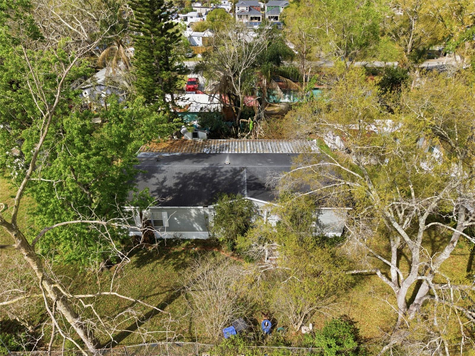 Listing photo id 17 for 12302 Pittsfield Avenue