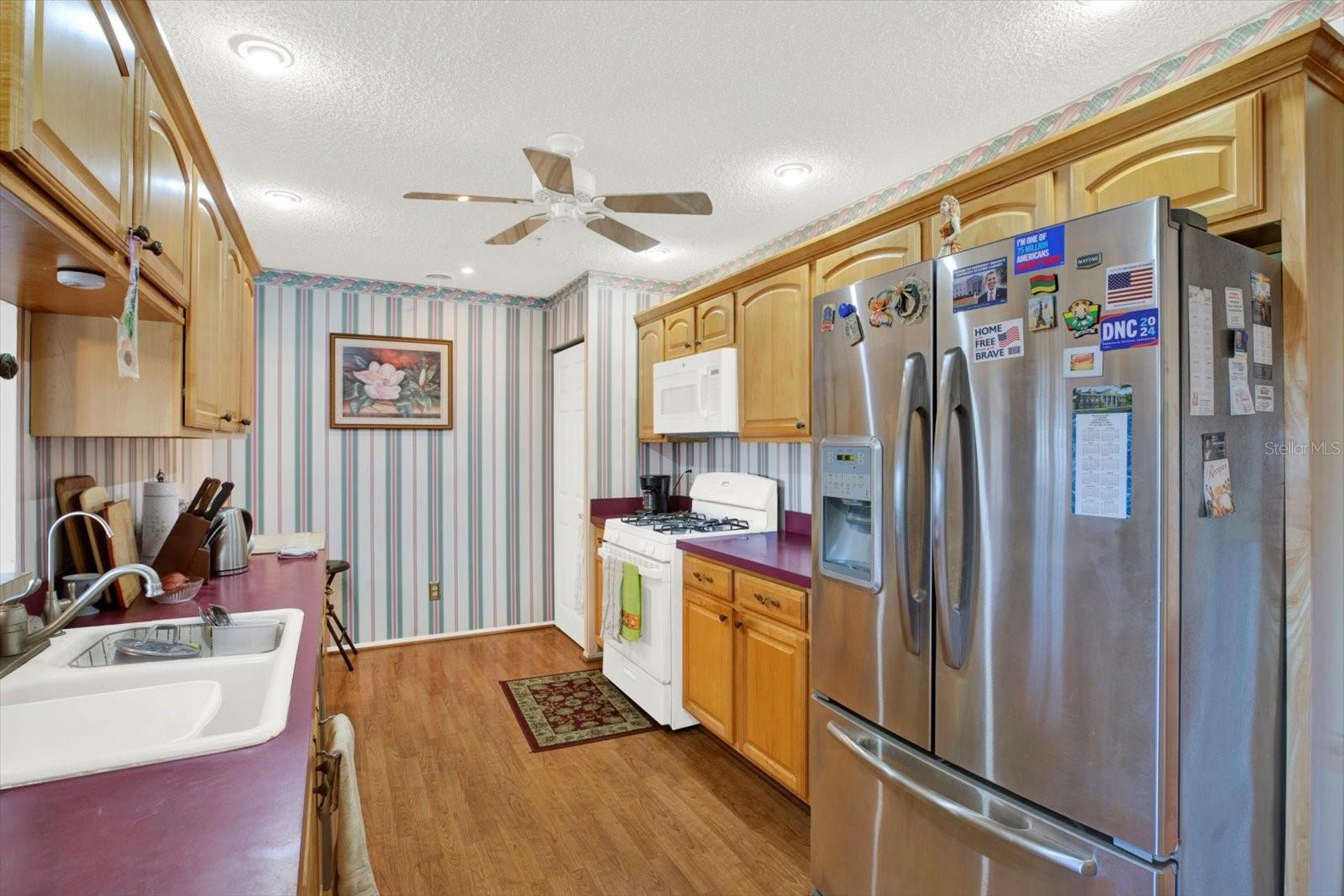 Image 13 of 31 For 8186 Terrace Garden Drive N 601