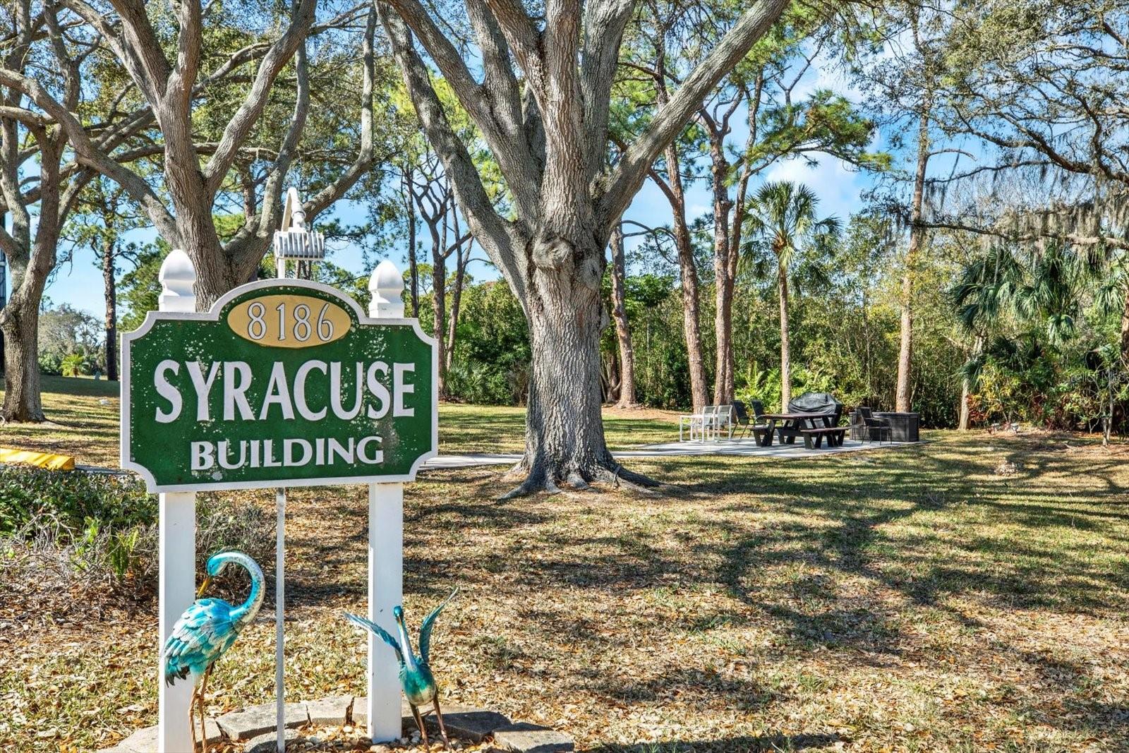 Image 4 of 31 For 8186 Terrace Garden Drive N 601