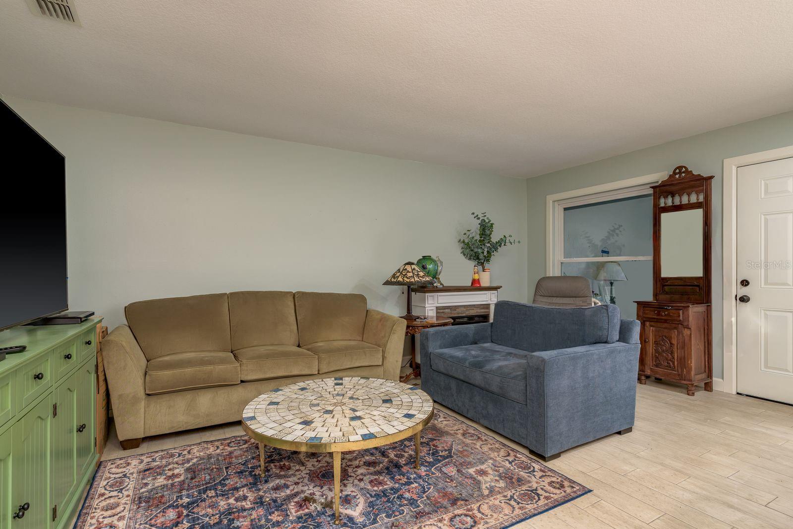 Image 9 of 36 For 3305 Gorse Court