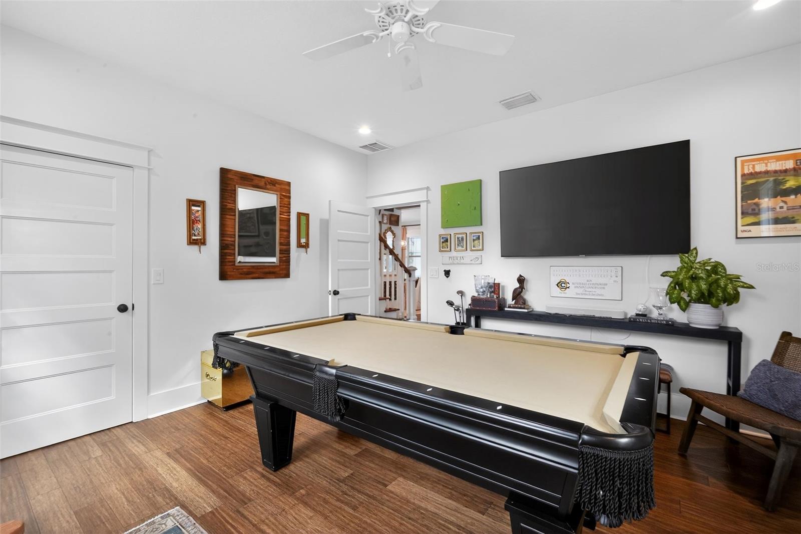 Image 19 of 55 For 502 North Bay Street