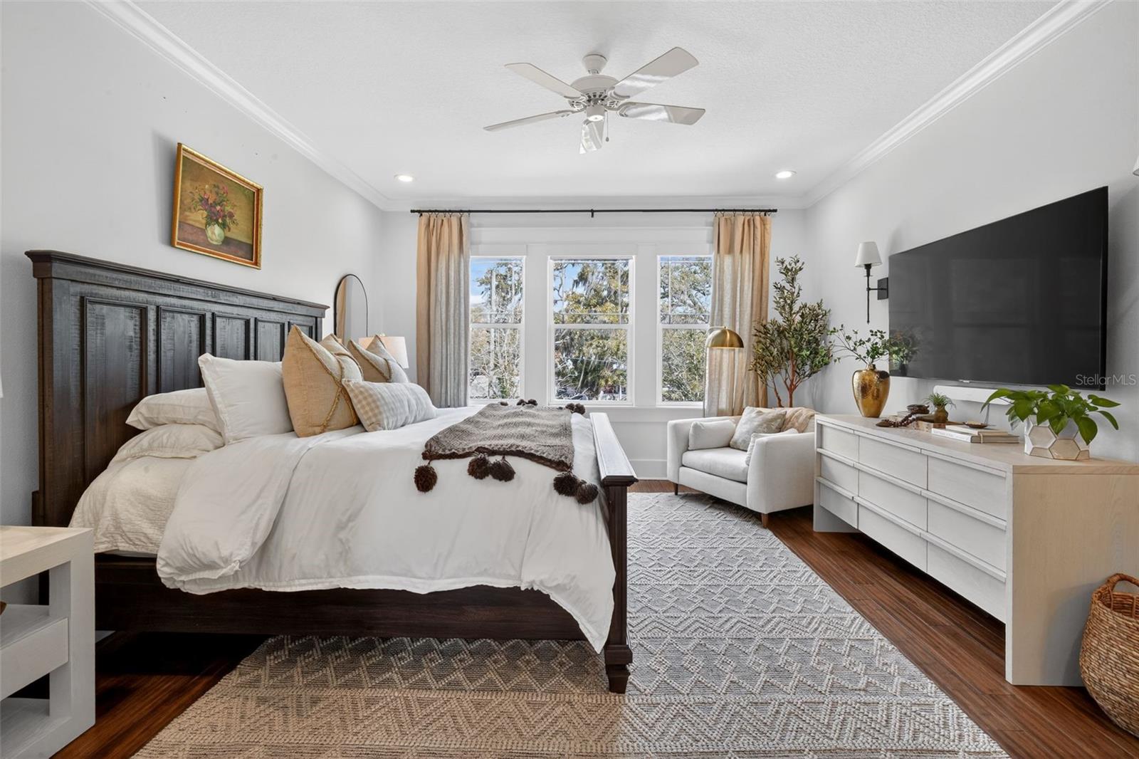 Image 26 of 55 For 502 North Bay Street