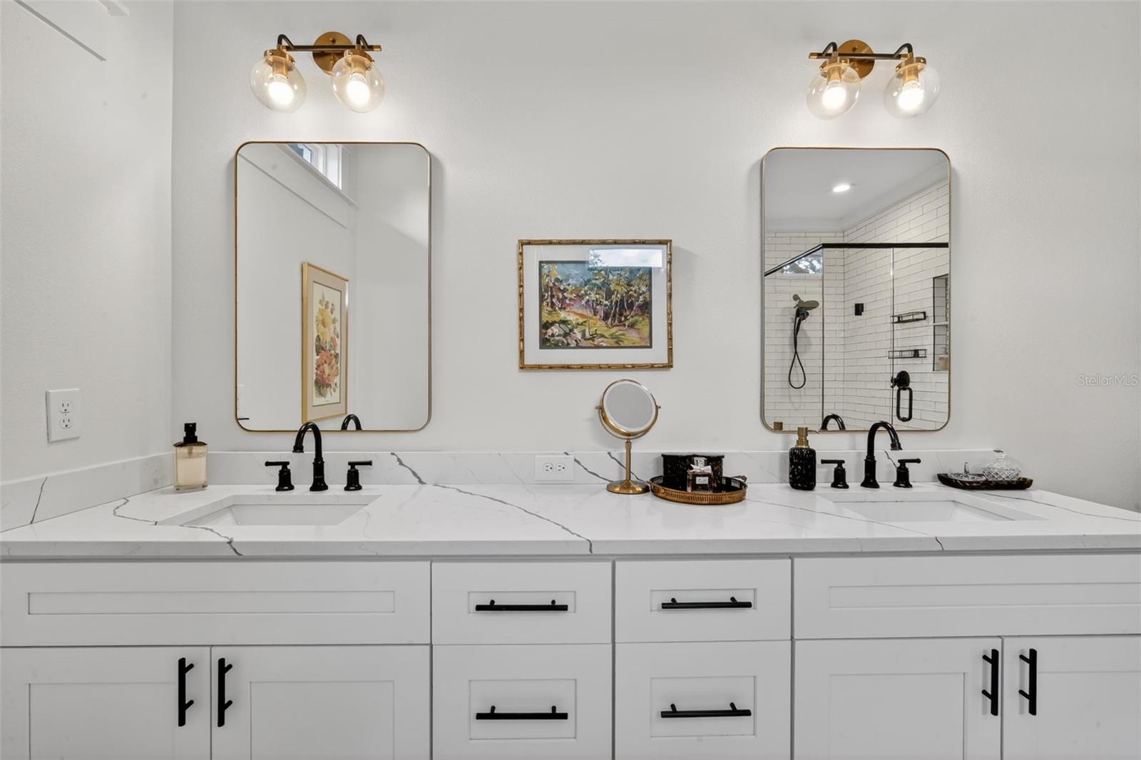 Image 29 of 55 For 502 North Bay Street