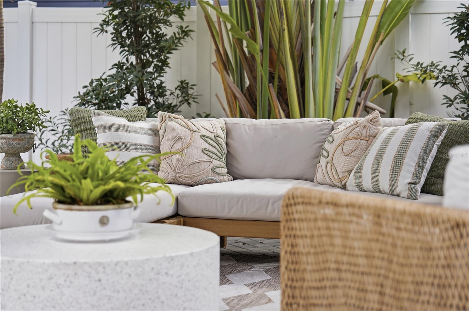 Image 49 of 55 For 502 North Bay Street