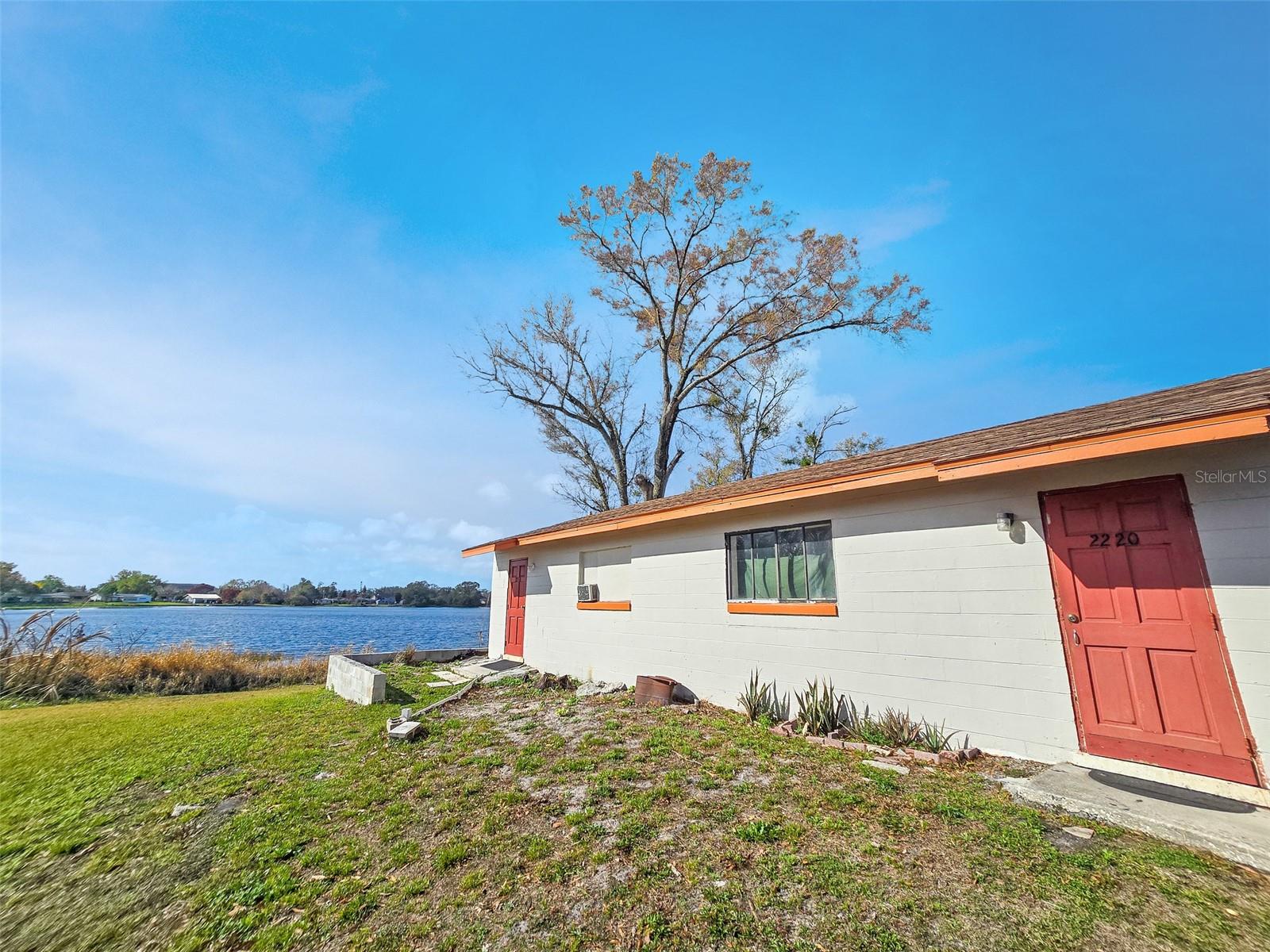 Image 9 of 13 For 2222 South Street