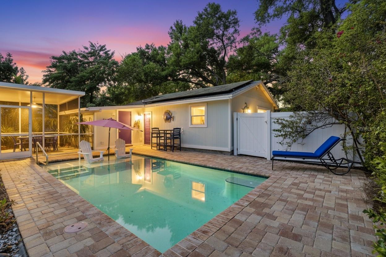 Image 2 of 53 For 2719 52nd Street S