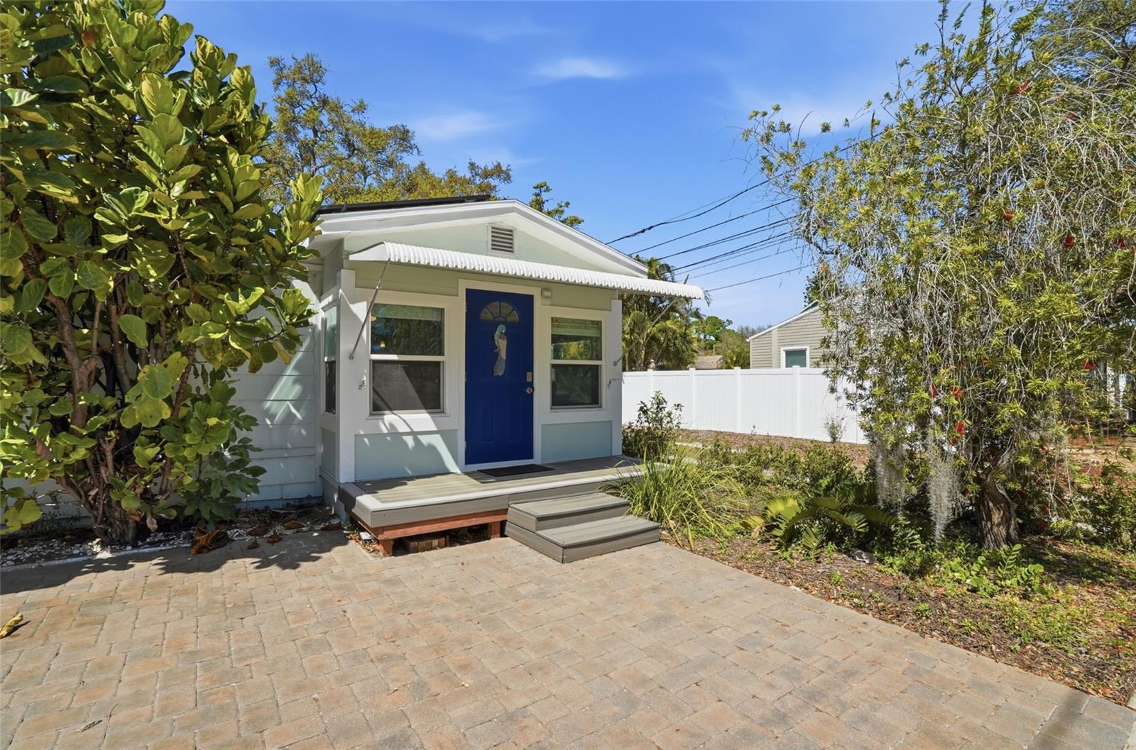 Image 27 of 53 For 2719 52nd Street S