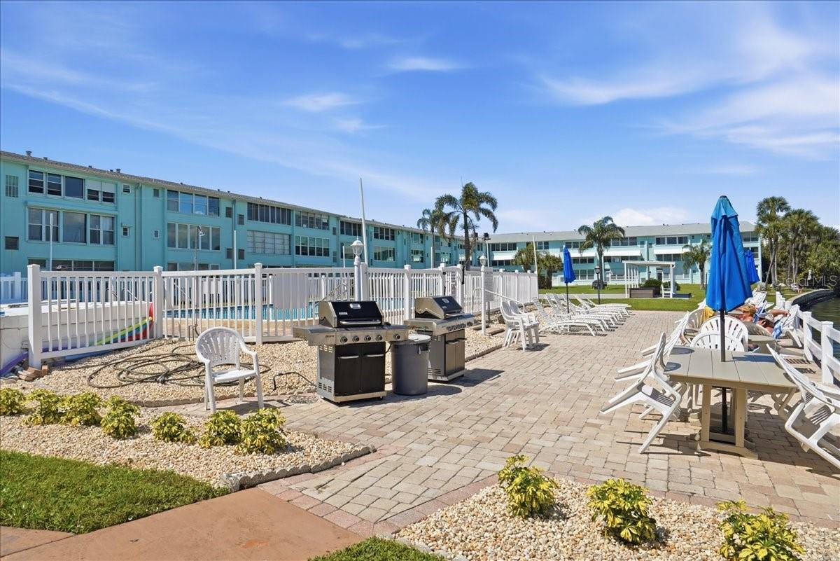 Image 25 of 72 For 1847 Shore Drive S 119