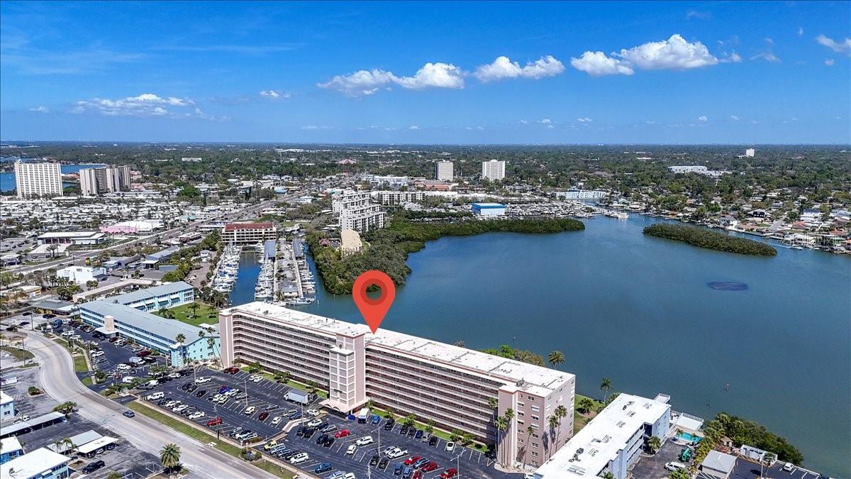 Image 36 of 72 For 1847 Shore Drive S 119