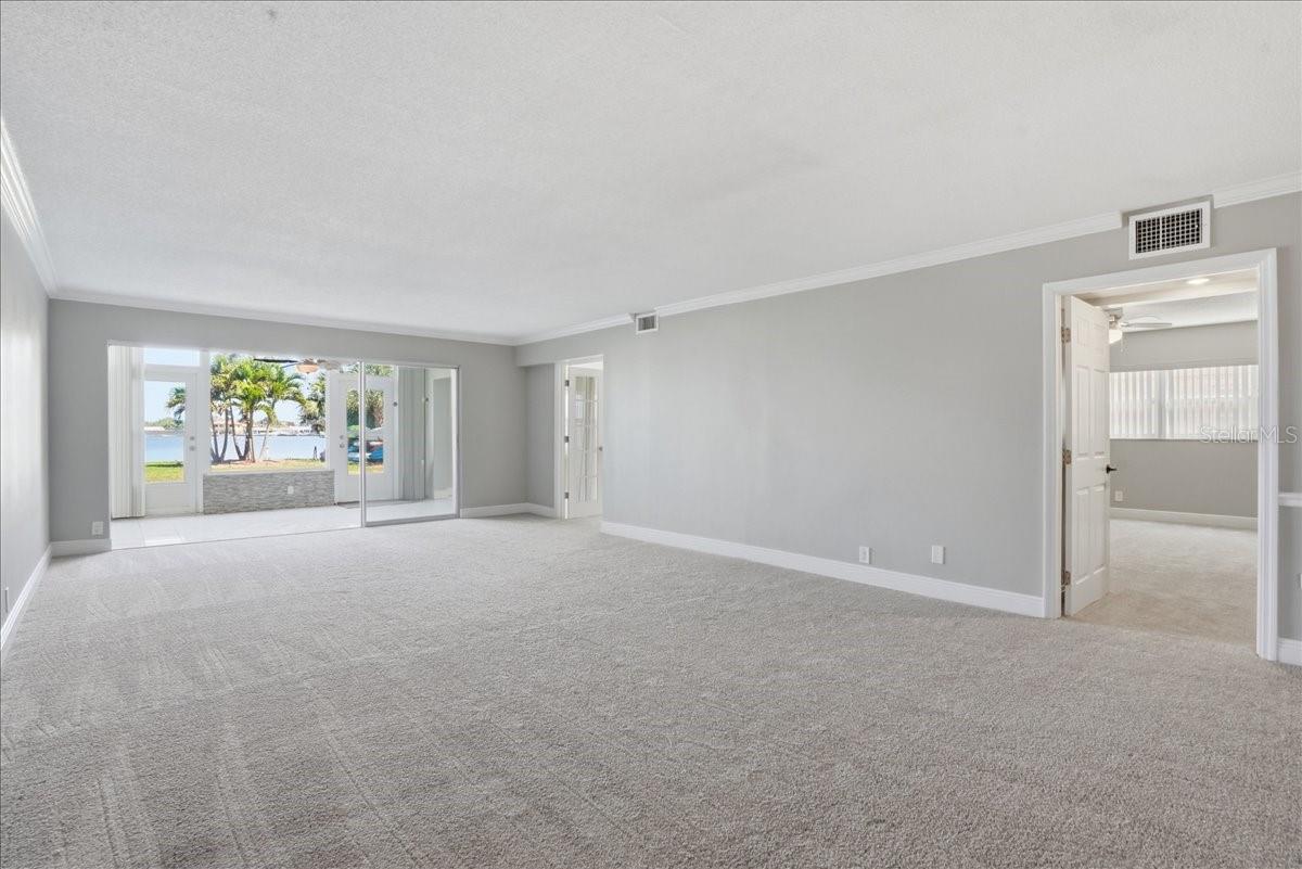 Image 48 of 72 For 1847 Shore Drive S 119