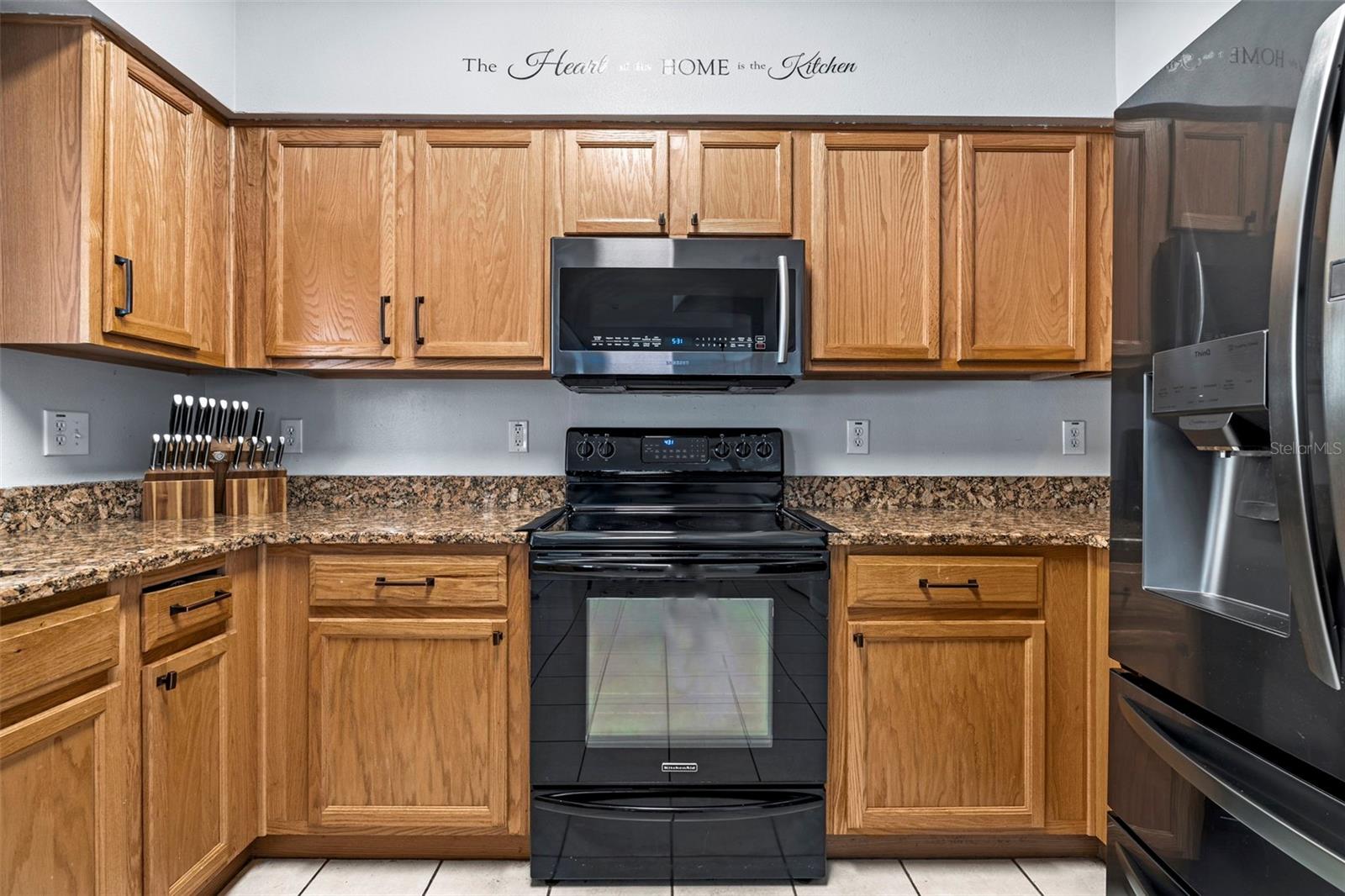 Image 18 of 76 For 31001 Midtown Court