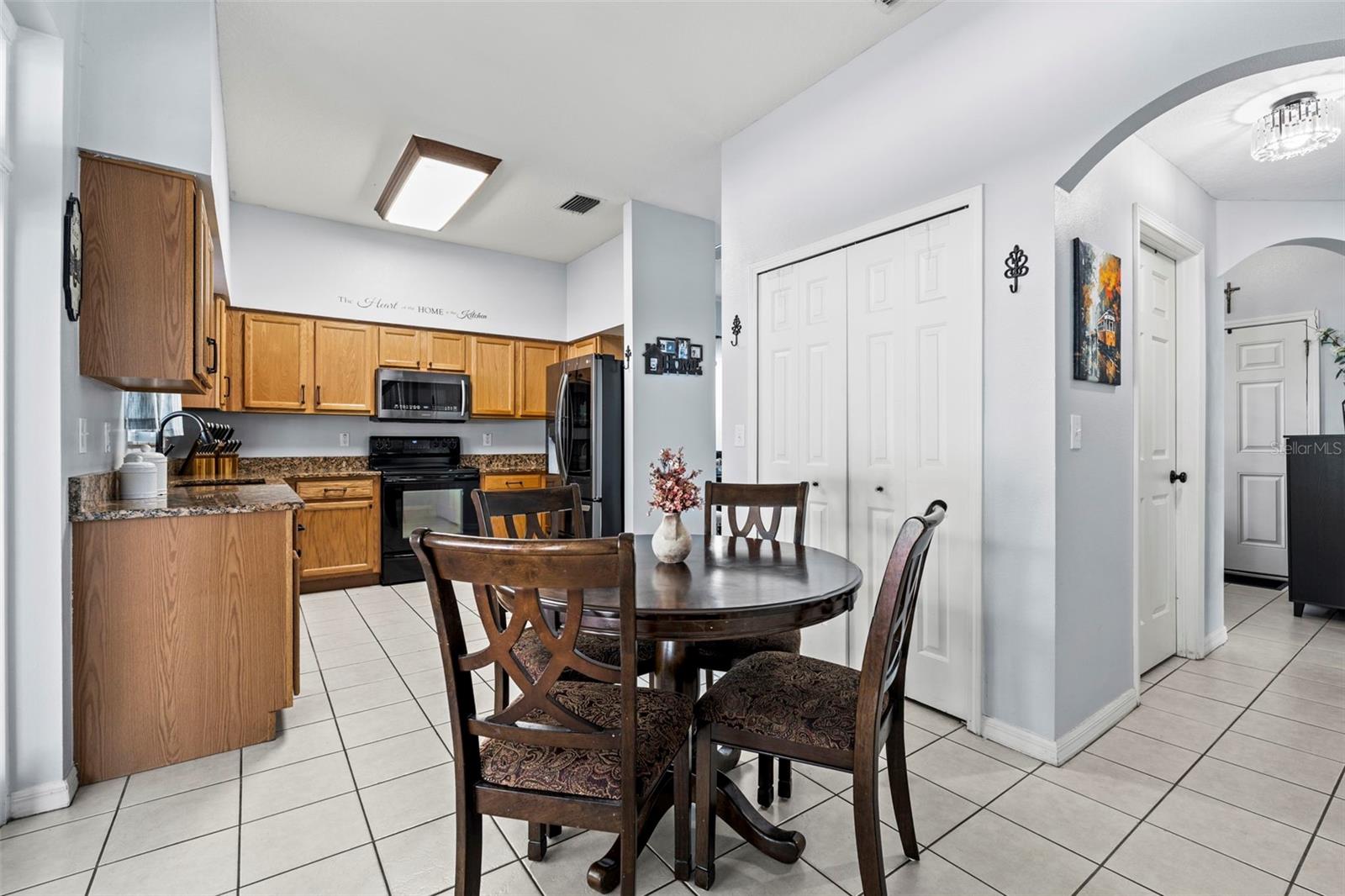 Image 20 of 76 For 31001 Midtown Court