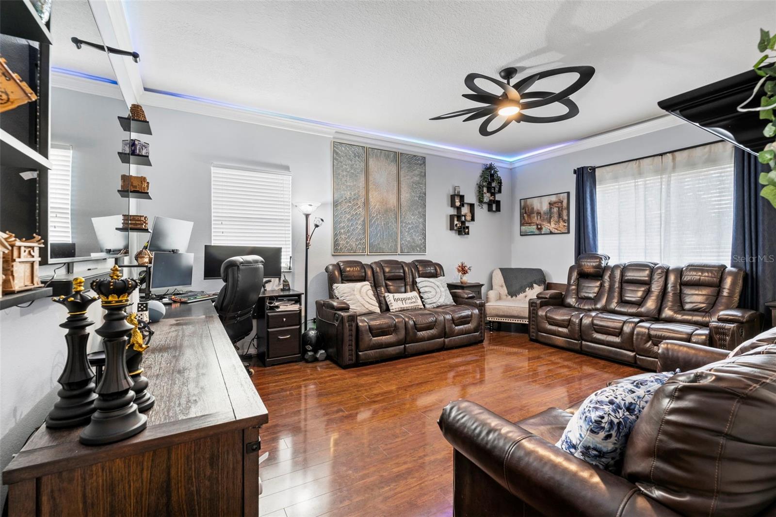 Image 28 of 76 For 31001 Midtown Court