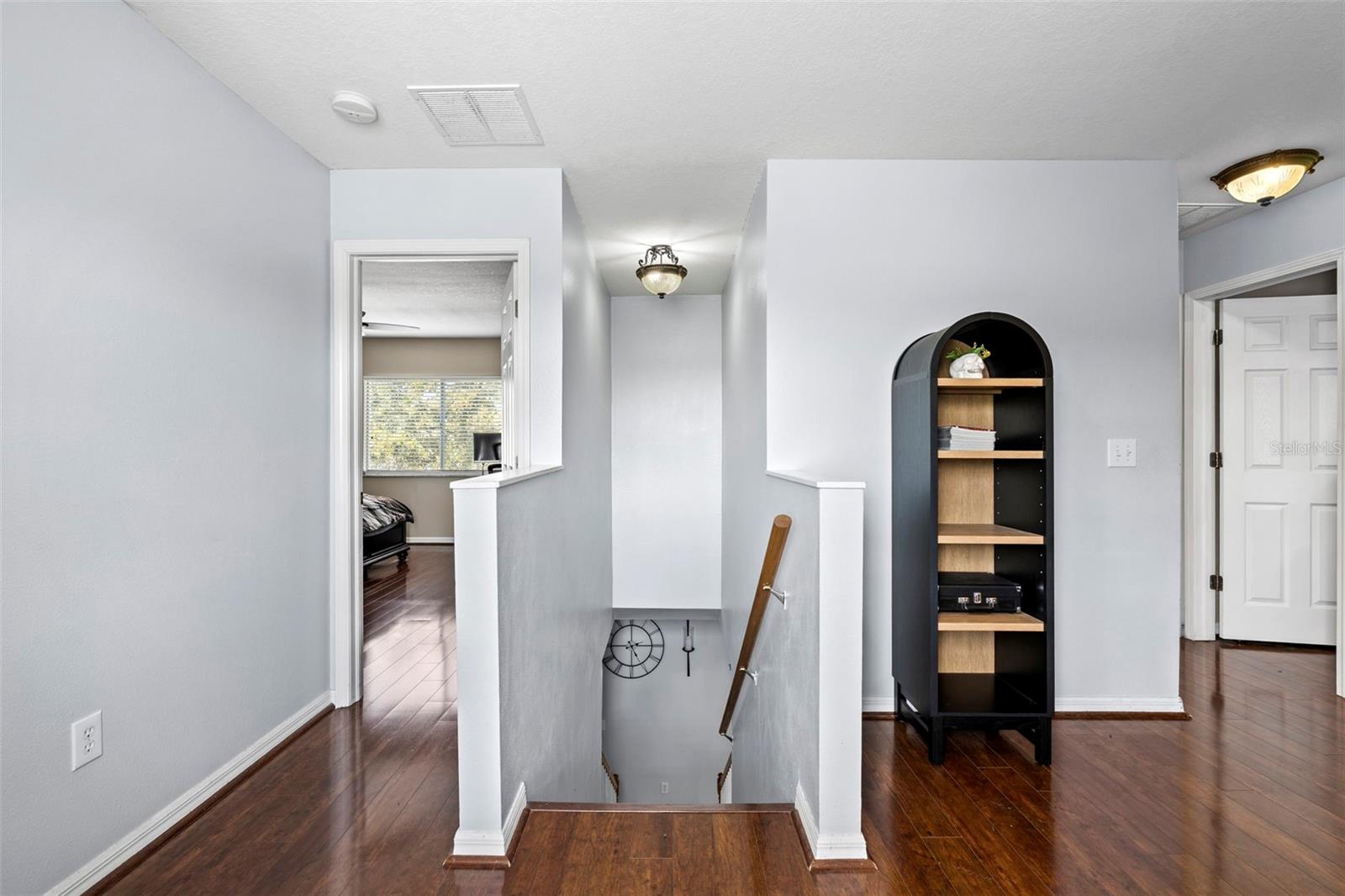 Image 33 of 76 For 31001 Midtown Court