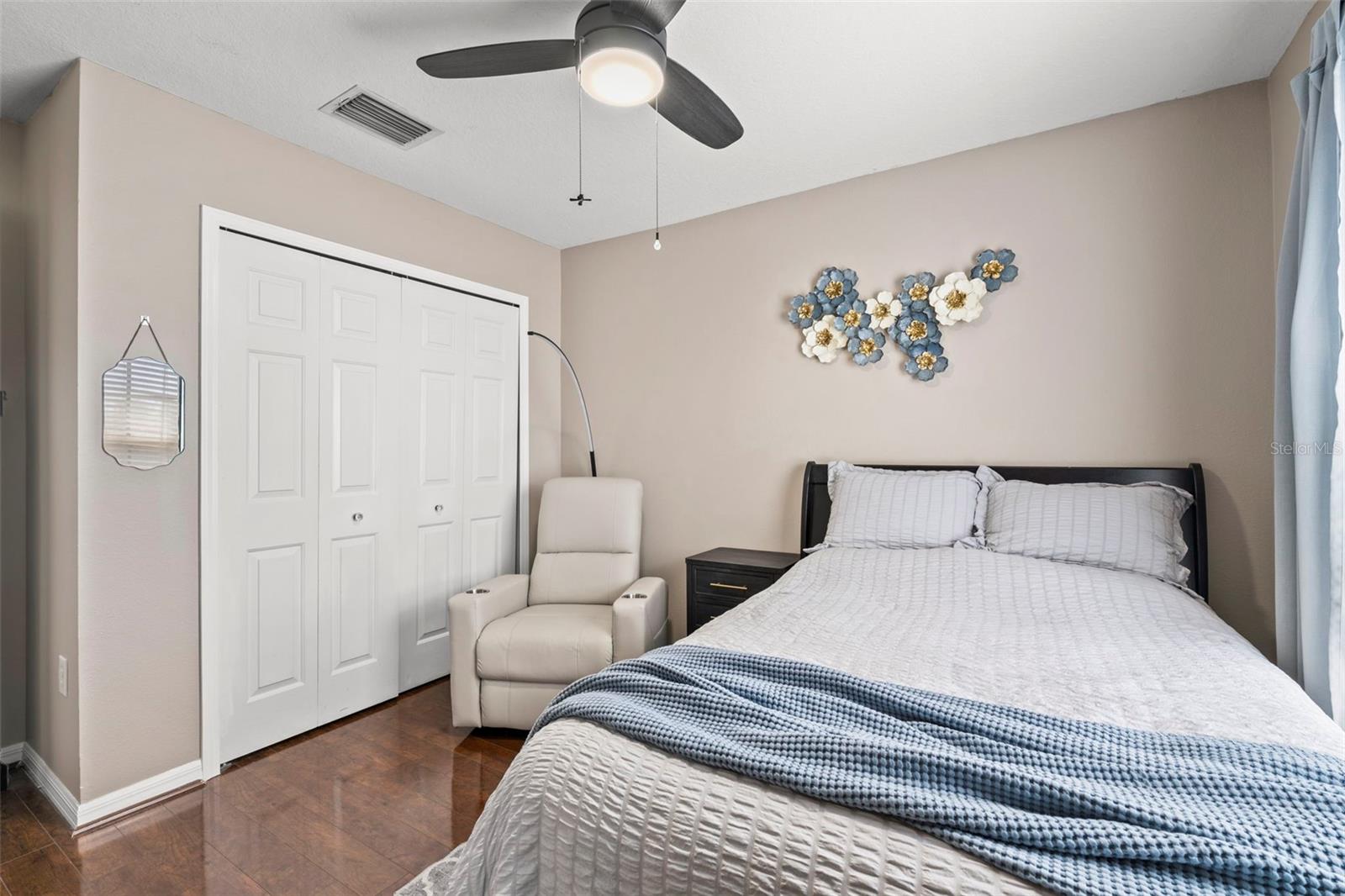 Image 48 of 76 For 31001 Midtown Court