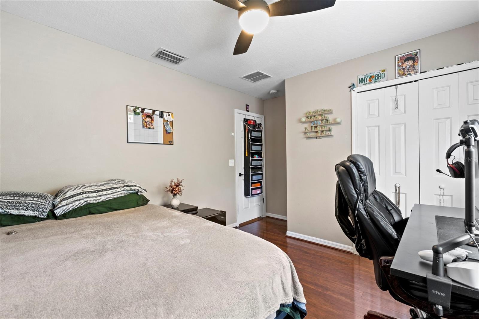 Image 50 of 76 For 31001 Midtown Court